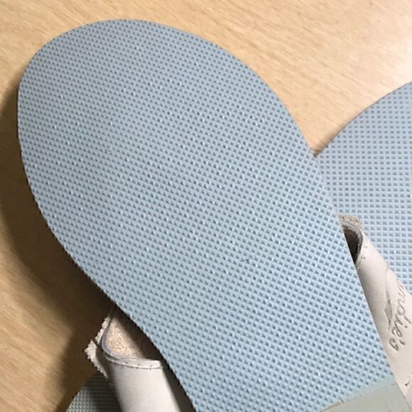 Vintage Candie’s by El Greco Moccasin Sandals Flip Flops - Picture 6 of 12